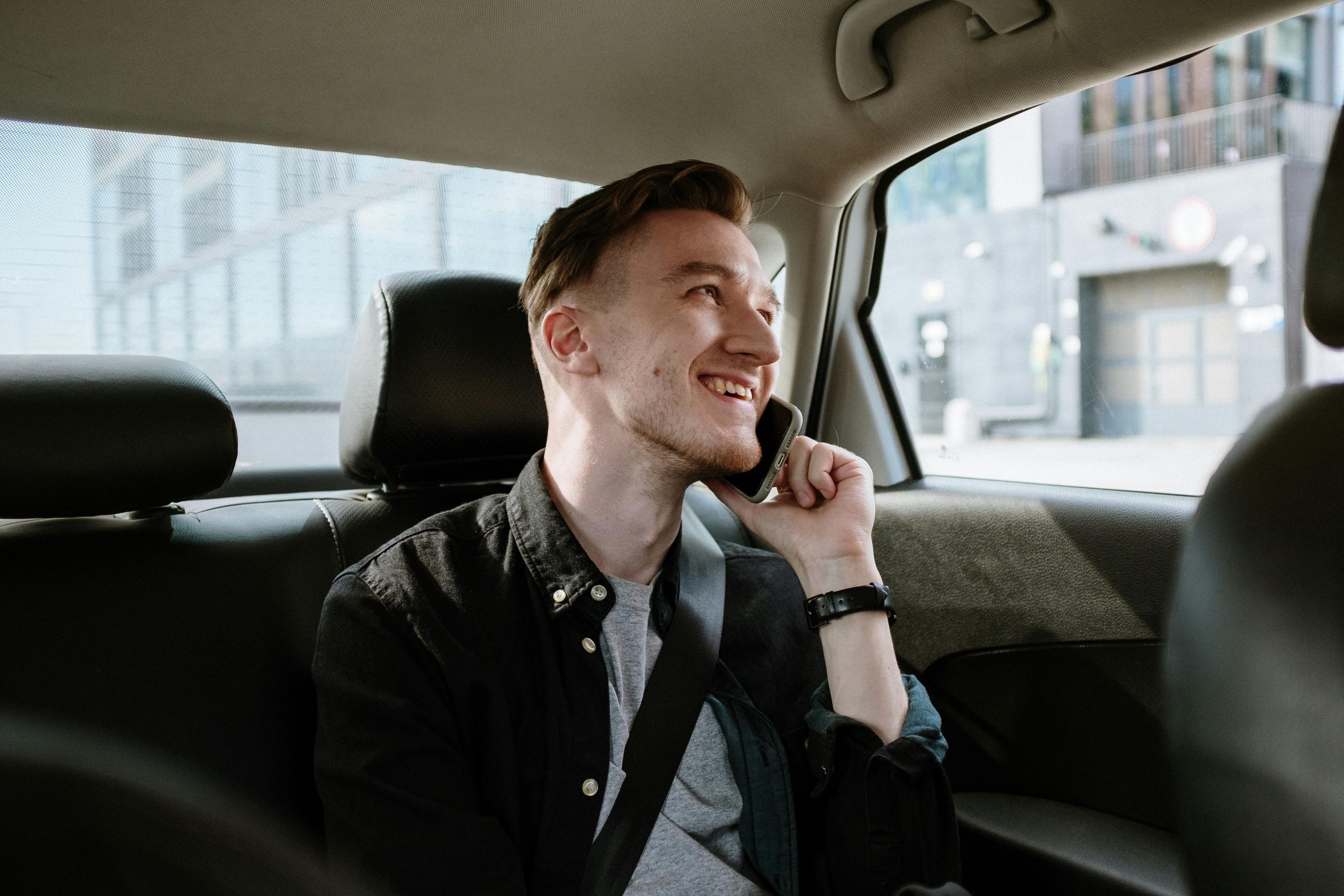 The Best Way to Book a Taxi from Cobham